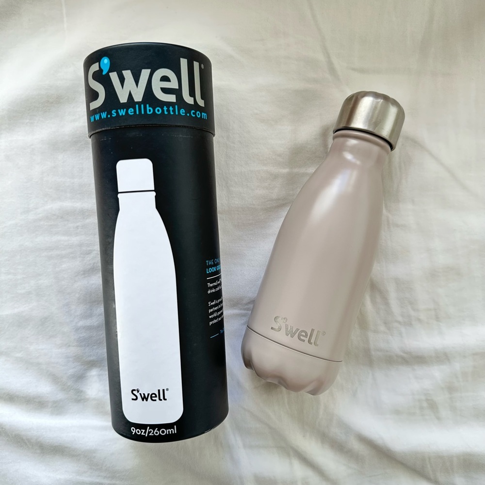 9 oz. S’well Bottle